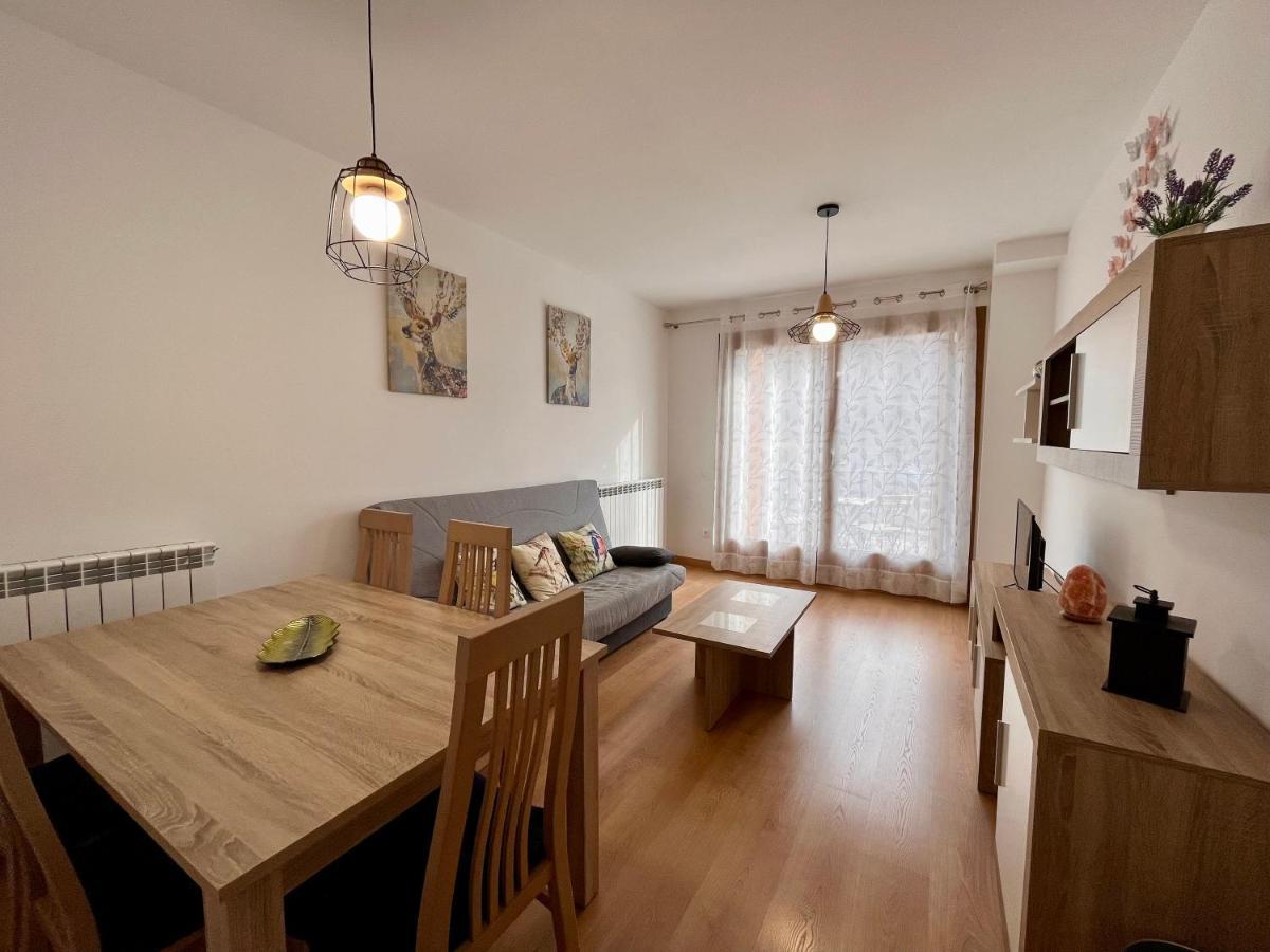 Bpirineos-Ardones Apartment Бенаск Екстериор снимка