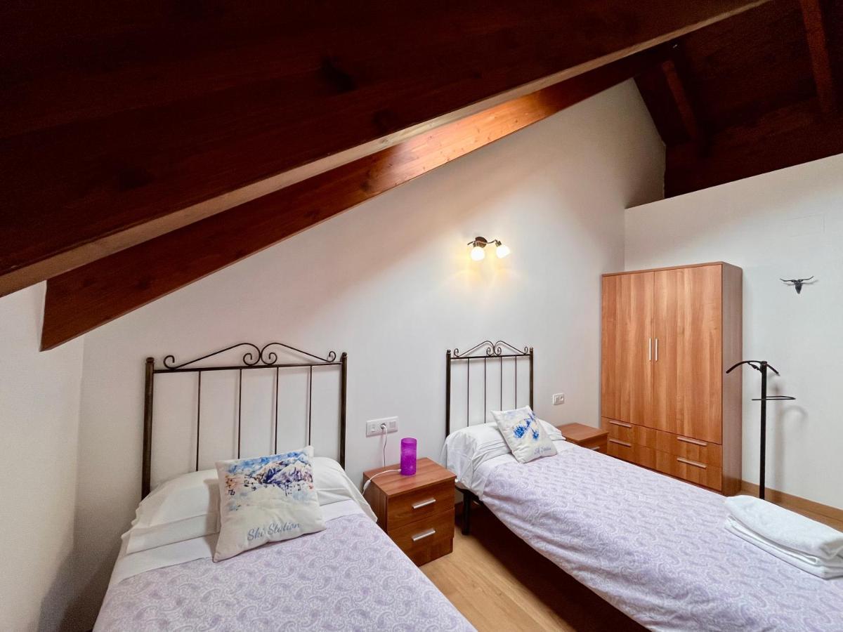 Bpirineos-Ardones Apartment Бенаск Екстериор снимка